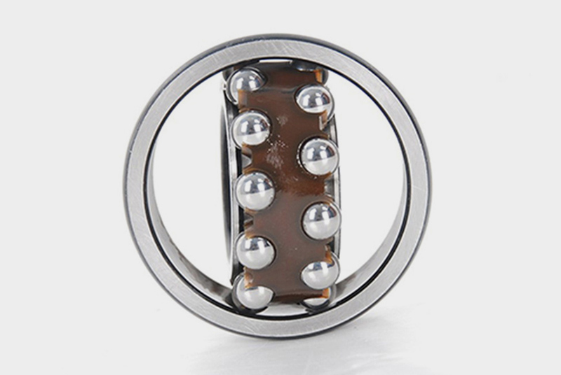 Self-aligning ball bearings